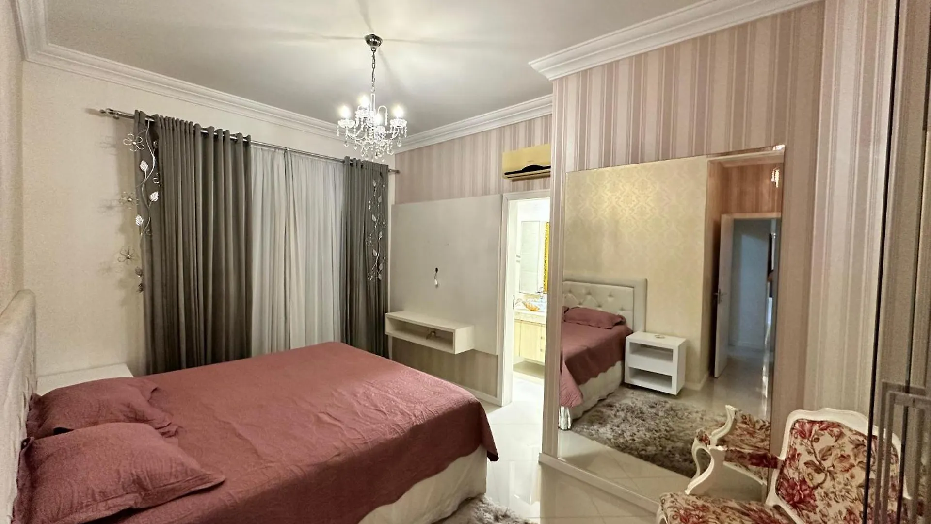 Apartamento Tropical Palace Itapema